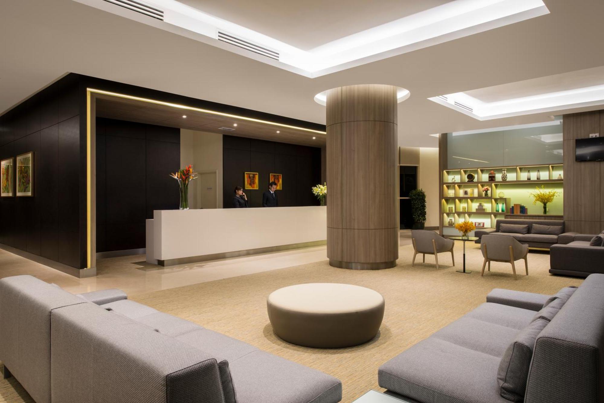 ซัมเมอร์เซ็ท เมดีนี้ อิสกันดาร์ ปูเตรี Hotel นุสาจายา ภายนอก รูปภาพ