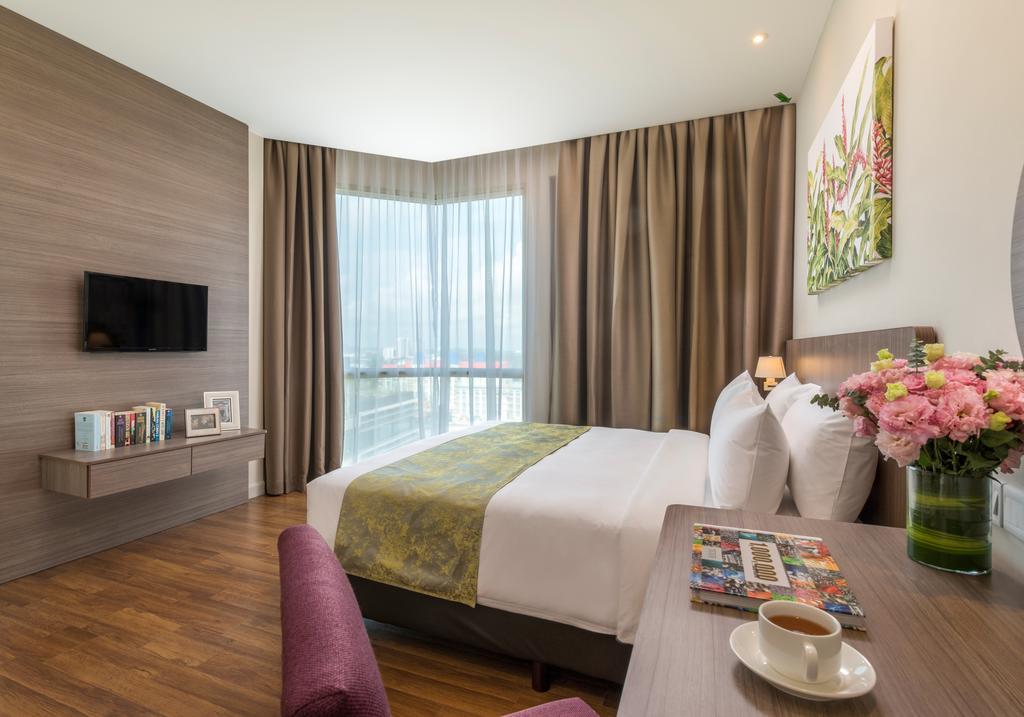 ซัมเมอร์เซ็ท เมดีนี้ อิสกันดาร์ ปูเตรี Hotel นุสาจายา ภายนอก รูปภาพ