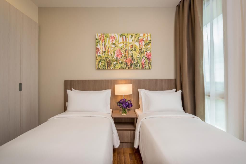 ซัมเมอร์เซ็ท เมดีนี้ อิสกันดาร์ ปูเตรี Hotel นุสาจายา ภายนอก รูปภาพ